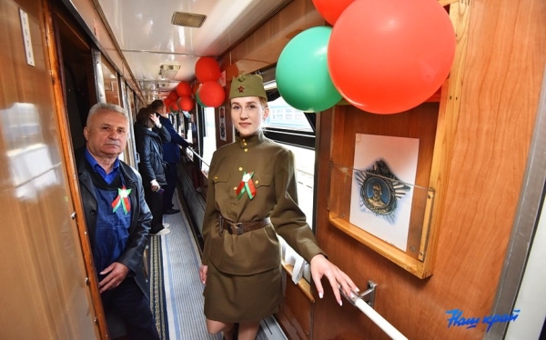 9 мая в Барановичах курсирует ретросостав «Поезд Победы» 9 мая в Барановичах курсирует ретросостав «Поезд Победы»