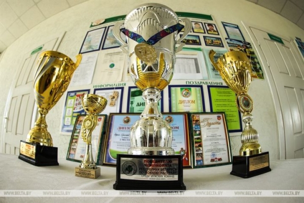 Главный тренер брестского «Строителя»: победы команды повышают интерес болельщиков к хоккею на траве Главный тренер брестского «Строителя»: победы команды повышают интерес болельщиков к хоккею на траве