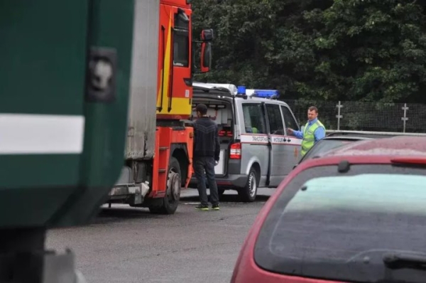 Как водитель с нанимателем судился: из его зарплаты хотели вычесть 4000 рублей