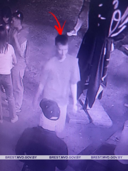 Милиция ищет мужчину, который находился в кафе на ул.Комсомольской в Бресте Милиция ищет мужчину, который находился в кафе на ул.Комсомольской в Бресте
