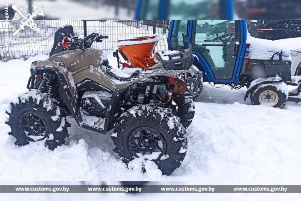 Таможенники пресекли схему по уклонению от уплаты платежей при ввозе автомобилей из-за границы Таможенники пресекли схему по уклонению от уплаты платежей при ввозе автомобилей из-за границы