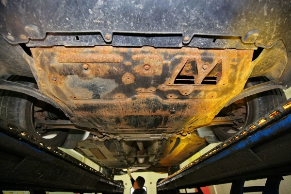 «Брал новым у дилера в 2009 году». Белорус показал VW Jetta 1.9 TDI, который до сих пор обслуживает у «официалов»