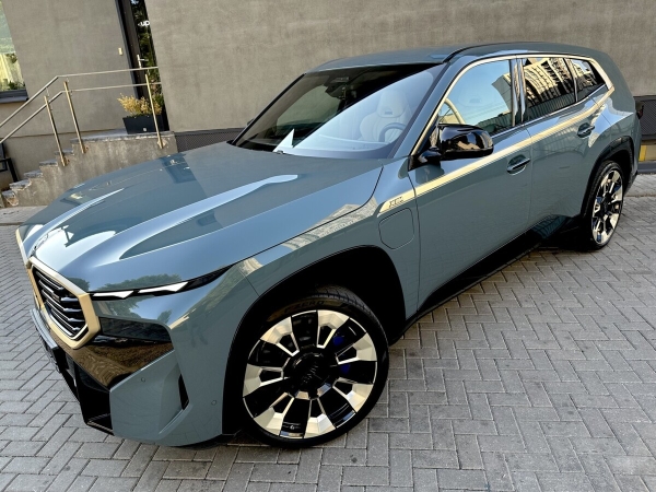 Самый дорогой и престижный кросс BMW: вот сколько за него просят в Беларуси Самый дорогой и престижный кросс BMW: вот сколько за него просят в Беларуси