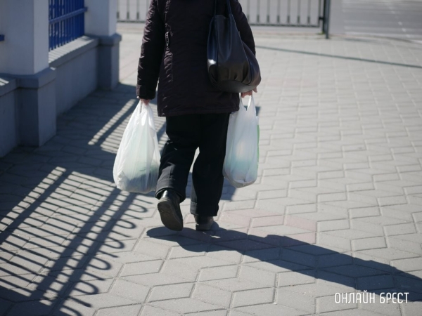 Пенсионерка скачала приложение и за считаные минуты лишилась 79 тысяч рублей Пенсионерка скачала приложение и за считаные минуты лишилась 79 тысяч рублей