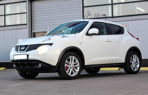 «Останемся без денег и машины». Cемья купила автомобиль, а сейчас его забирают через суд