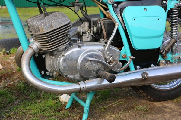 Новый «Иж» из советской коробки. Сколько же он сейчас стоит? Новый «Иж» из советской коробки. Сколько же он сейчас стоит?