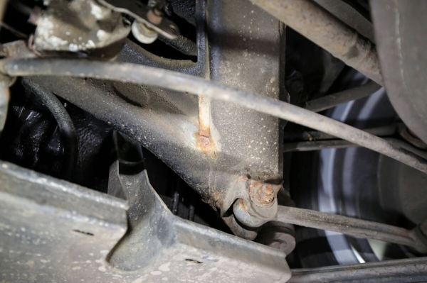 Белорус показал Mercedes-Benz C124 в идеальном состоянии. Узнали, как «немец» выжил в Беларуси