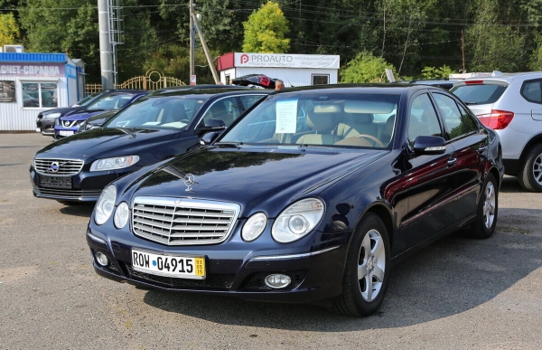 Размер зарплаты — имеет значение? Сколько нужно зарабатывать, чтобы растаможить по льготе Tesla за 50 тысяч евро