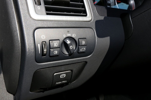 Белорус купил 13-летний Volvo из Европы: «Машина привезена перегонщиком, а растаможена через льготников»