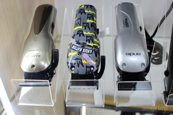 Вот что значит профессиональный уход для волос! Вместе оцениваем большой ассортимент инструментов и косметики в парикмахерском магазине «PROFISTYLE.BY» в Бресте Вот что значит профессиональный уход для волос! Вместе оцениваем большой ассортимент инструментов и косметики в парикмахерском магазине «PROFISTYLE.BY» в Бресте