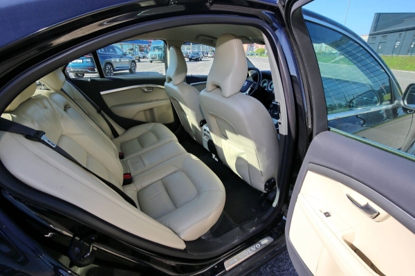 Белорус купил 13-летний Volvo из Европы: «Машина привезена перегонщиком, а растаможена через льготников»