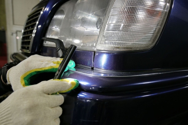 Белорус показал Mercedes-Benz C124 в идеальном состоянии. Узнали, как «немец» выжил в Беларуси