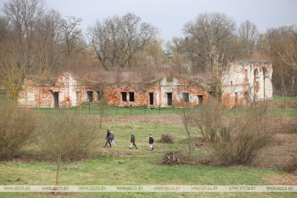 В Брестской крепости прошла экологическая акция по благоустройству Волынского укрепления В Брестской крепости прошла экологическая акция по благоустройству Волынского укрепления