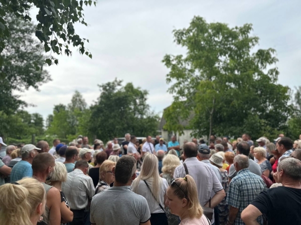 Земельный вопрос. Глава города встретился с членами ОПК «Гвардеец 97» в Бресте Земельный вопрос. Глава города встретился с членами ОПК «Гвардеец 97» в Бресте