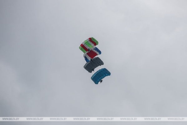 От винта! Под Брестом открыли новый аэродром ДОСААФ От винта! Под Брестом открыли новый аэродром ДОСААФ