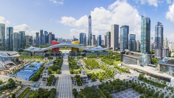 «Можно пойти в кафе за 2 доллара и встретить там миллионера». Выходец из Беларуси рассказал о жизни в Китае