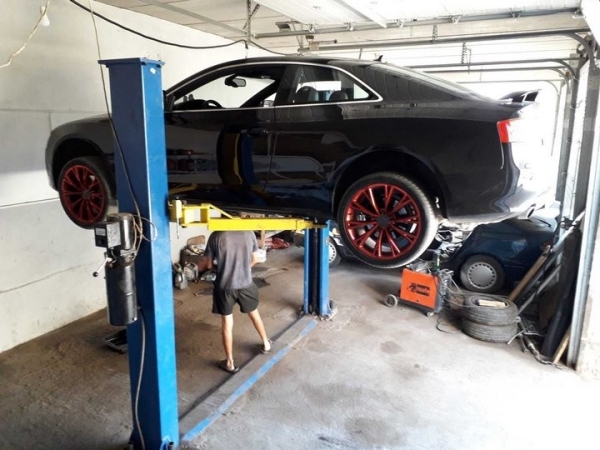 Клиенты СТО продолжают жаловаться в налоговую. На станции приходят с проверкой Клиенты СТО продолжают жаловаться в налоговую. На станции приходят с проверкой