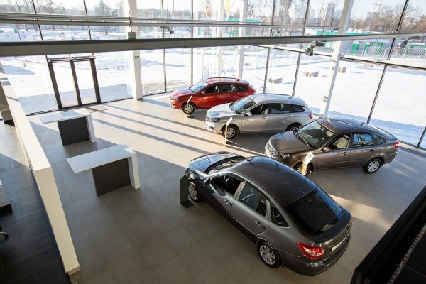 «Отдал полпенсии за первое ТО!». Пенсионер возмущен стоимостью обслуживания у дилера Renault «Отдал полпенсии за первое ТО!». Пенсионер возмущен стоимостью обслуживания у дилера Renault