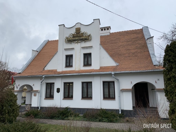 Найденные во время раскопок в Брестской крепости монеты передали в музей истории города Найденные во время раскопок в Брестской крепости монеты передали в музей истории города