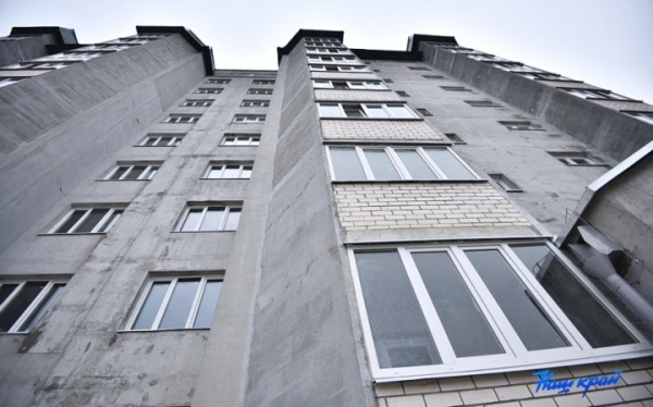 Руки не помыть, таблетку не принять. Какие нарушения выявляют на барановичских стройках