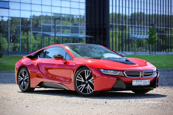 22-летний парень из Жодино купил BMW i8 за $100 тысяч — доволен? 22-летний парень из Жодино купил BMW i8 за $100 тысяч — доволен?