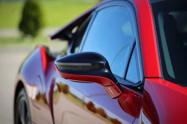 22-летний парень из Жодино купил BMW i8 за $100 тысяч — доволен? 22-летний парень из Жодино купил BMW i8 за $100 тысяч — доволен?