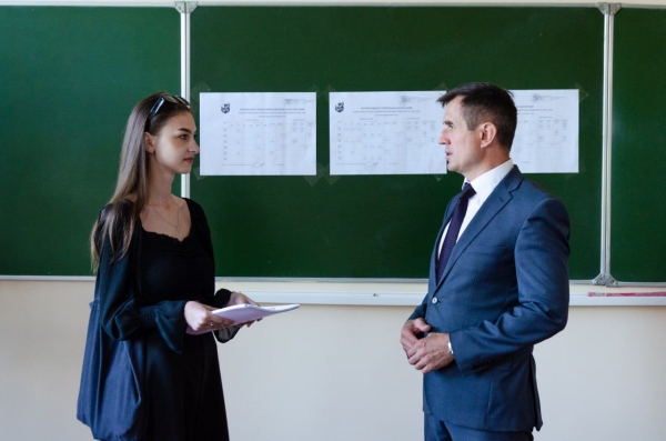 В БрГТУ встречают первых абитуриентов В БрГТУ встречают первых абитуриентов