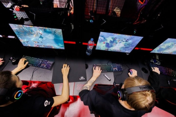 Белорусские вузы выяснили, кто лучше играет в Dota 2 Белорусские вузы выяснили, кто лучше играет в Dota 2