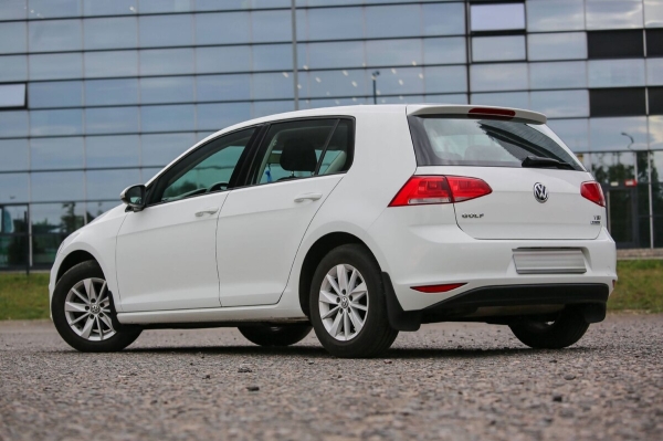 Белорус купил «непроходной» VW Golf, но выставил его на продажу. Чем не понравился 1,2-литровый хетчбэк? Белорус купил «непроходной» VW Golf, но выставил его на продажу. Чем не понравился 1,2-литровый хетчбэк?