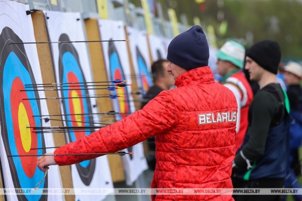 Сильнейшие лучники страны открыли сезон в Бресте Сильнейшие лучники страны открыли сезон в Бресте