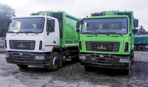 В Пинском районе закупили два новых мусоровоза В Пинском районе закупили два новых мусоровоза